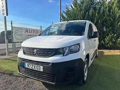 Branco Usado 2020 Peugeot Partner Monovolume | € 14.900 (Preço justo)