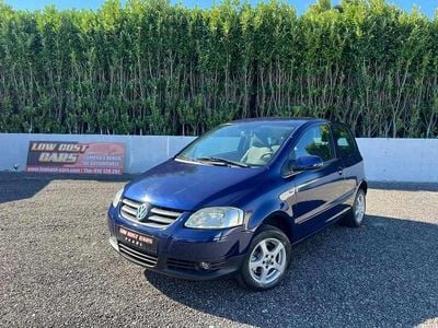 Azul Usado 2006 VW Fox Citadino | € 3.500