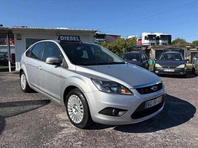 Cinza Usado 2010 Ford Focus Titanium | € 5.990 (Preço justo)