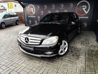 Usado Mercedes C250 AMG 204 HP (150 kW) 2009 Preto Sedan