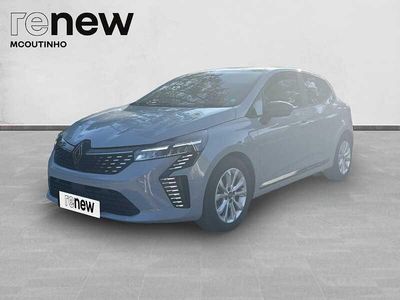 Cinzento Usado 2024 Renault Clio V Evolution | € 17.900 (Preço justo)