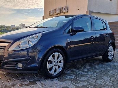 Usado 2008 Opel Corsa Sedan | € 3.300 (Preço justo)