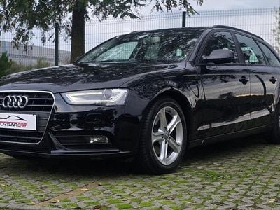 Usado Audi A4 S-Line 143 HP (105 kW) 2013 Preto Carrinha