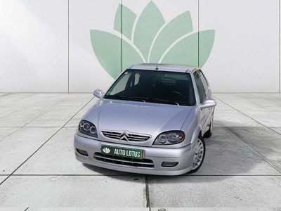 Usado Citroën Saxo 120 HP (88 kW) 2000 Cinza Citadino