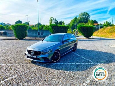 Cinza Usado 2019 Mercedes C300 AMG line Carrinha | € 42.490 (Caro)