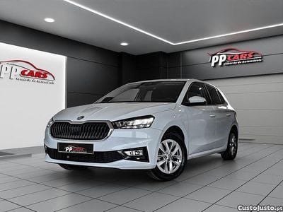 Usado Skoda Fabia 95 HP (69 kW) 2024 Branco Citadino