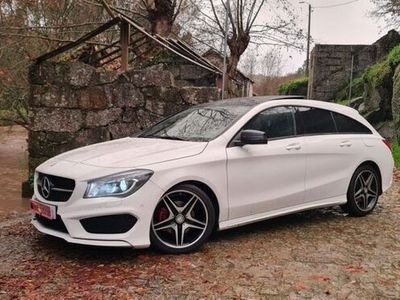 usado Mercedes CLA200 Shooting Brake Classe CLA d AMG Line Aut.