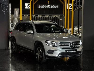 Cinza Usado 2023 Mercedes GLB200 SUV | € 44.990 (Preço justo)