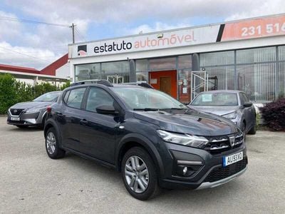 Cinza Usado 2022 Dacia Sandero Expression Citadino | € 16.950 (Preço justo)