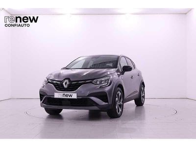 Cinzento Usado 2023 Renault Captur R.S. SUV | € 20.490 (Preço justo)
