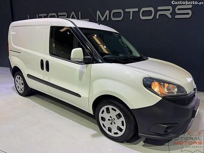 Branco Usado 2022 Fiat Doblò Monovolume | € 12.900 (Super Preço)