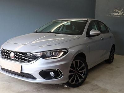Cinzento Usado 2019 Fiat Tipo Lounge Carrinha | € 13.496 (Preço justo)