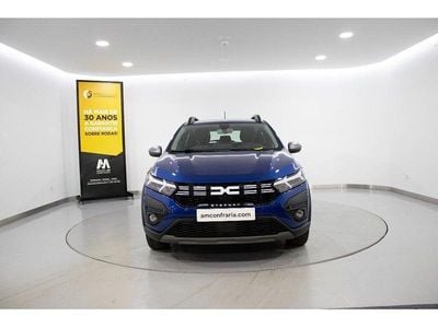 Azul Usado 2023 Dacia Sandero Expression Citadino | € 17.580 (Preço justo)