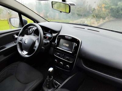 Branco Usado 2019 Renault Clio GrandTour Carrinha | € 10.999 (Preço justo)