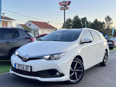 usado Toyota Auris Touring Sports 1.4 D-4D C.+P.Sport+TSS