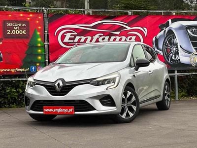 Cinza Usado 2022 Renault Clio V LIMITED | € 14.950 (Preço justo)
