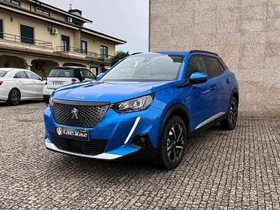 Azul Usado 2021 Peugeot 2008 Allure SUV | € 19.950 (Bom preço)