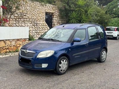 Usado 2008 Skoda Roomster Monovolume | € 2.500