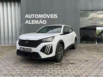 Branco Usado 2024 Peugeot 2008 Style SUV | € 21.000 (Preço justo)