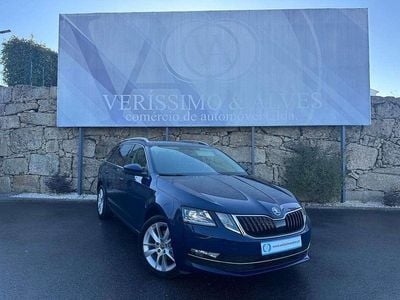 Azul Usado 2018 Skoda Octavia Style Carrinha | € 17.950
