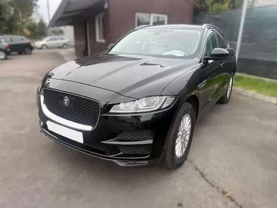 Usado Jaguar F-Pace Prestige 180 HP (132 kW) 2017 Preto SUV