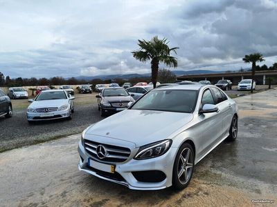 Cinza Usado 2018 Mercedes C220 AMG Sedan | € 33.800 (Caro)