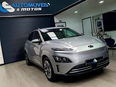 Cinzento Usado 2022 Hyundai Kauai SUV | € 20.600 (Preço justo)