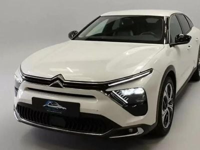 Branco Usado 2023 Citroën C5 X Feel Carrinha | € 18.990 (Preço justo)