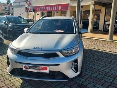 Cinzento Usado 2022 Kia Stonic SUV | € 14.900 (Preço elevado)