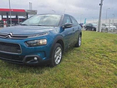 Azul Usado 2018 Citroën C4 Cactus Shine Citadino | € 14.490 (Caro)