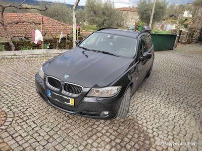 usado BMW 320 ano 2012