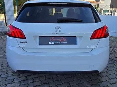 Usado Peugeot 308 110 HP (80 kW) 2018 Branco