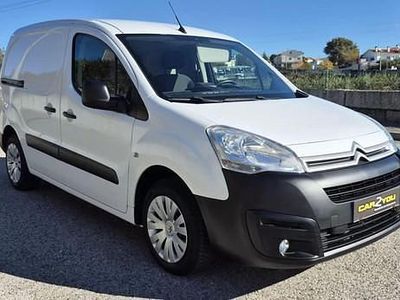 Branco Usado 2018 Citroën Berlingo Monovolume | € 12.000 (Preço justo)