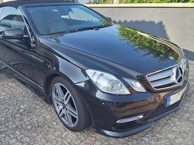 Preto Usado 2013 Mercedes E220 Cabrios | € 22.950