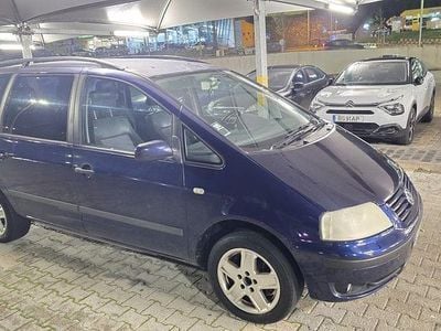 Usado 2001 VW Sharan Monovolume | € 3.500