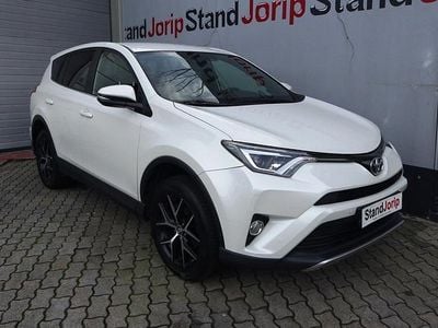 Usado Toyota Auris Comfort 143 HP (105 kW) 2016 Branco SUV