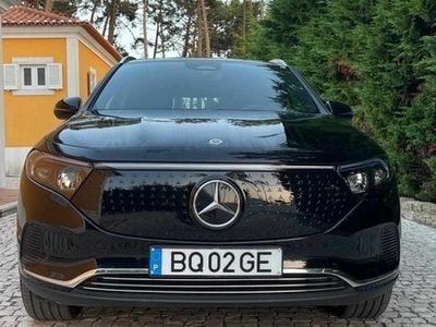 Mercedes EQA250