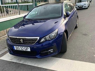 Usado Peugeot 308 SW 130 HP (95 kW) 2019 Sedan