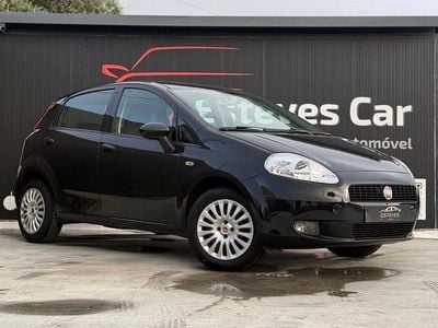 Preto Usado 2010 Fiat Grande Punto Active Citadino | € 5.490 (Bom preço)