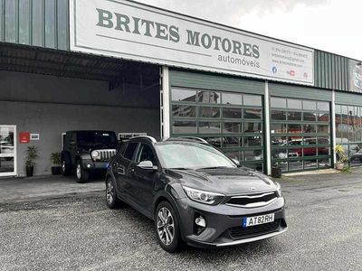 Cinzento Usado 2019 Kia Stonic SUV | € 15.950 (Bom preço)
