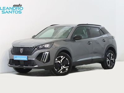 Usado Peugeot 2008 166 HP (122 kW) 2025 Cinzento SUV