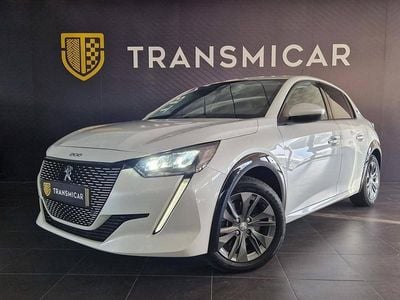Usado Peugeot e-208 100 kW (136 HP) 2021 Branco Citadino