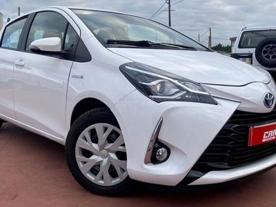 usado Toyota Yaris Hybrid 1.5 HSD Comfort