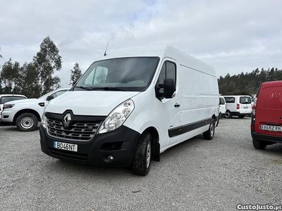 Usado Renault Master 145 HP (106 kW) 2018 Branco Sedan