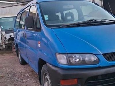 Usado Mitsubishi L400 2000 Azul Pickup