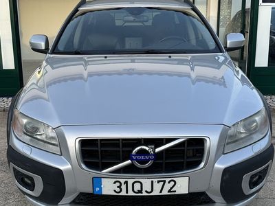 usado Volvo XC70 D5 em excelente estado