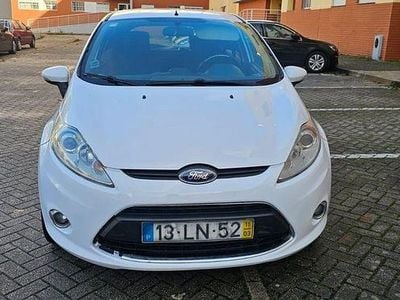 Usado 2011 Ford Fiesta Sedan | € 3.250 (Bom preço)