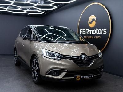 Castanho Usado 2017 Renault Scénic IV Bose Edition Monovolume | € 10.990 (Preço justo)