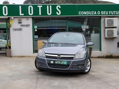 Cinza Usado 2007 Opel Astra Cosmo Citadino | € 5.970 (Caro)