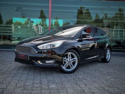 usado Ford Focus 1.0 SCTi Titanium